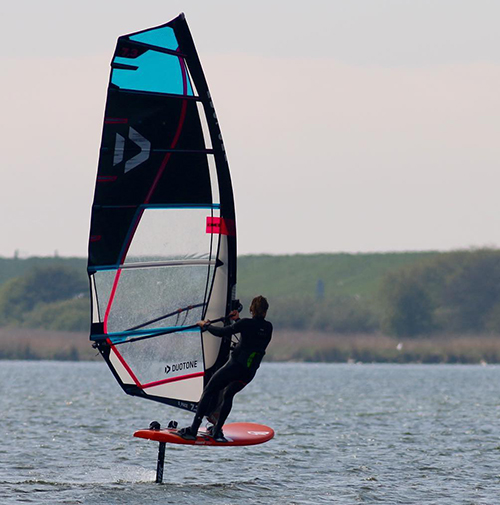 wingfoil-les-windsurffoil-1
